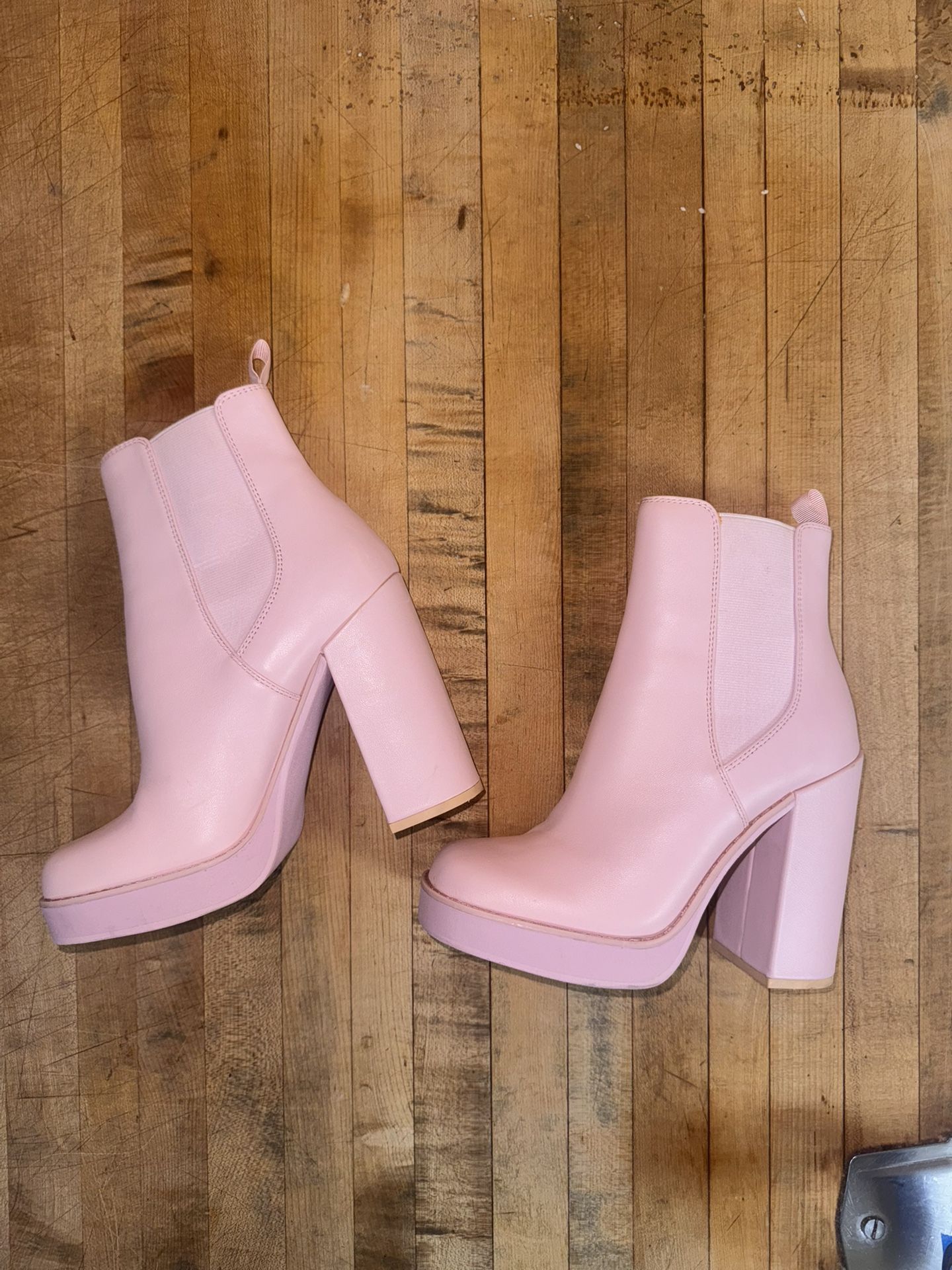 PINK SIZE 6.5 STEVE MADDEN BOOTS