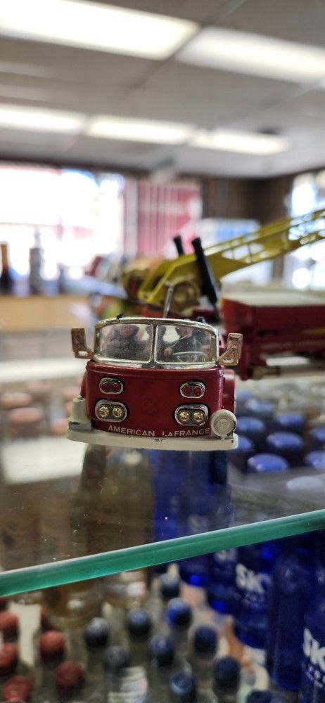 Corgi American LaFrance Arial Rescue Truck