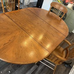 Clawfoot Table and 3 Chairs