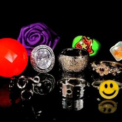 Vintage Lot Of Costume Jewelry Rings All Different Styles & Sizes 