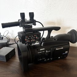 Panasonic AG-HMC40P HD Professional Camcorder