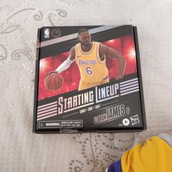 LeBron James Figure 