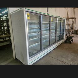 5 door Reachin freezer or cooler