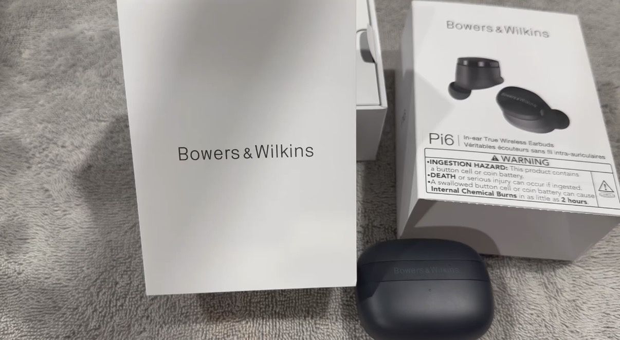 Bowers & Wilkins Pi6 Wireless Earbuds 