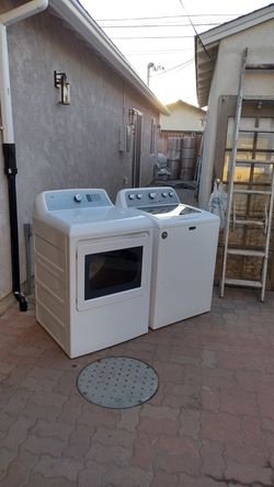 Washer and gas dryer