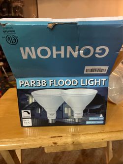 GONHOM PAR38 LED Flood Light Bulbs – 2 Pack