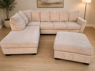 Free delivery nearby of sectional
