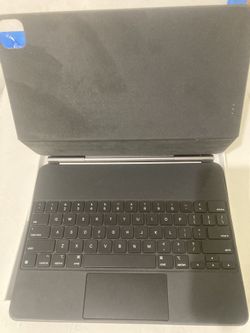 Magic keyboard iPad Pro 12.9”