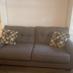 Grey Couch With Cushions 