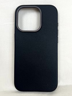 OtterBox MagSafe Cactus Leather Case – iPhone 15 Pro
