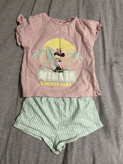 Minnie Outfits