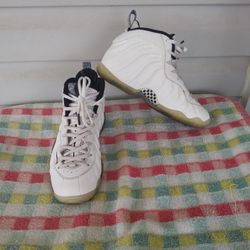 Nike Little Posite One Foamposite GS White Basketball Sneaker