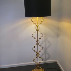 JONATHAN Y Selina 64.5-inch modern LED floor lamp with gold iron Ogee trellis.