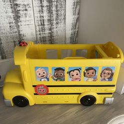 Cocomelon Bus 