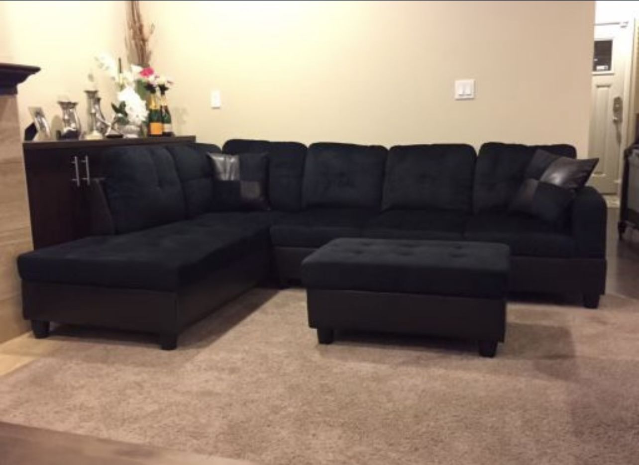 Black Microfiber Sectional Couch And Ottoman