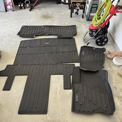 2021 yukon denali xl mats