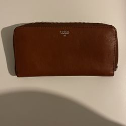 Fossil Clutch Wallet For Woman