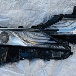 2018 UP 2021 TOYOTA CAMRY HEADLIGHT SET