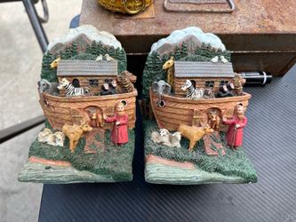 Noah’s Ark Decorative Bookends – Set of 2