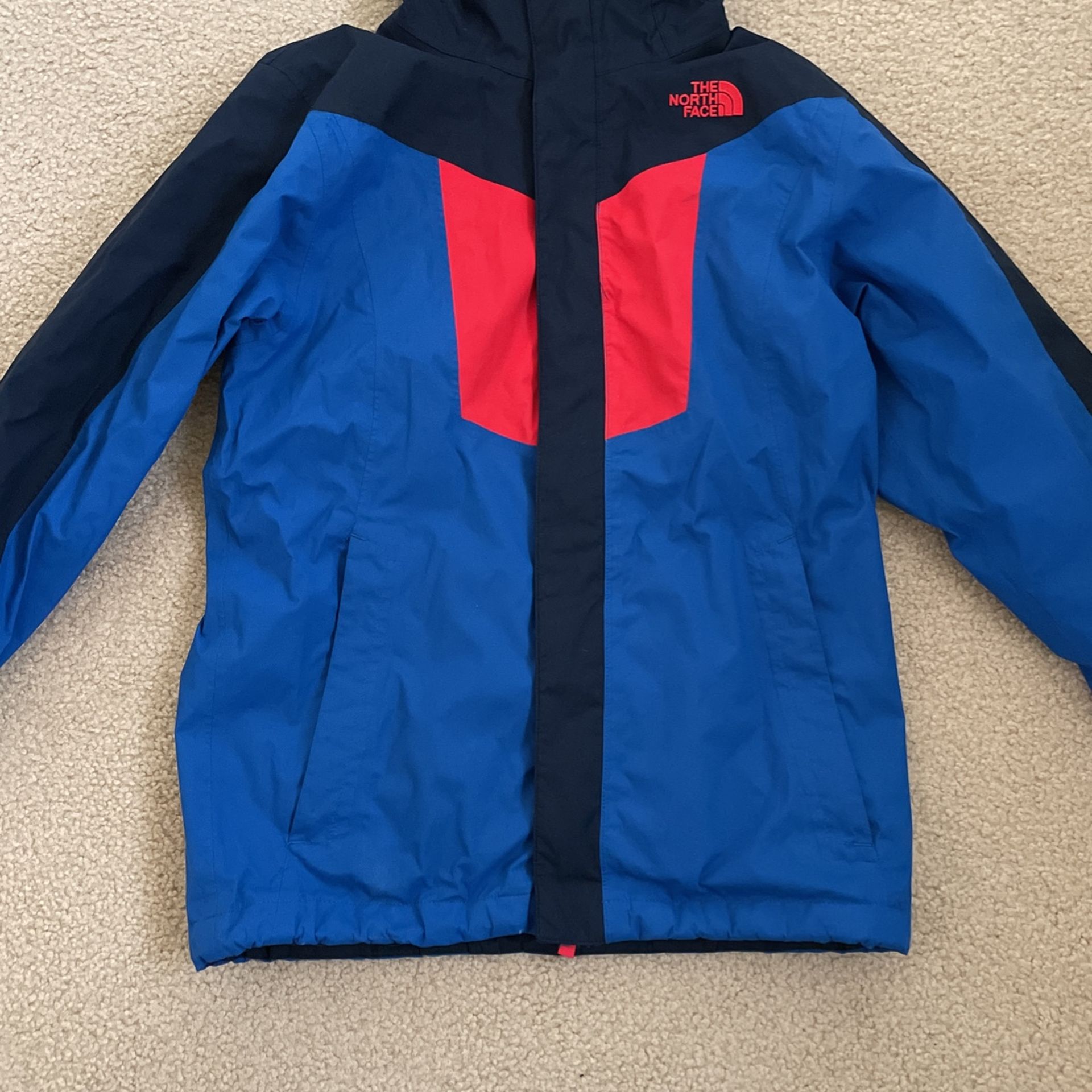 The North Face HyVent Boys Jacket Size M