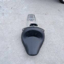Harley Davidson Softail Seat and Rack