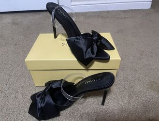 Simmi London Black Bow Heels (Size: 7)