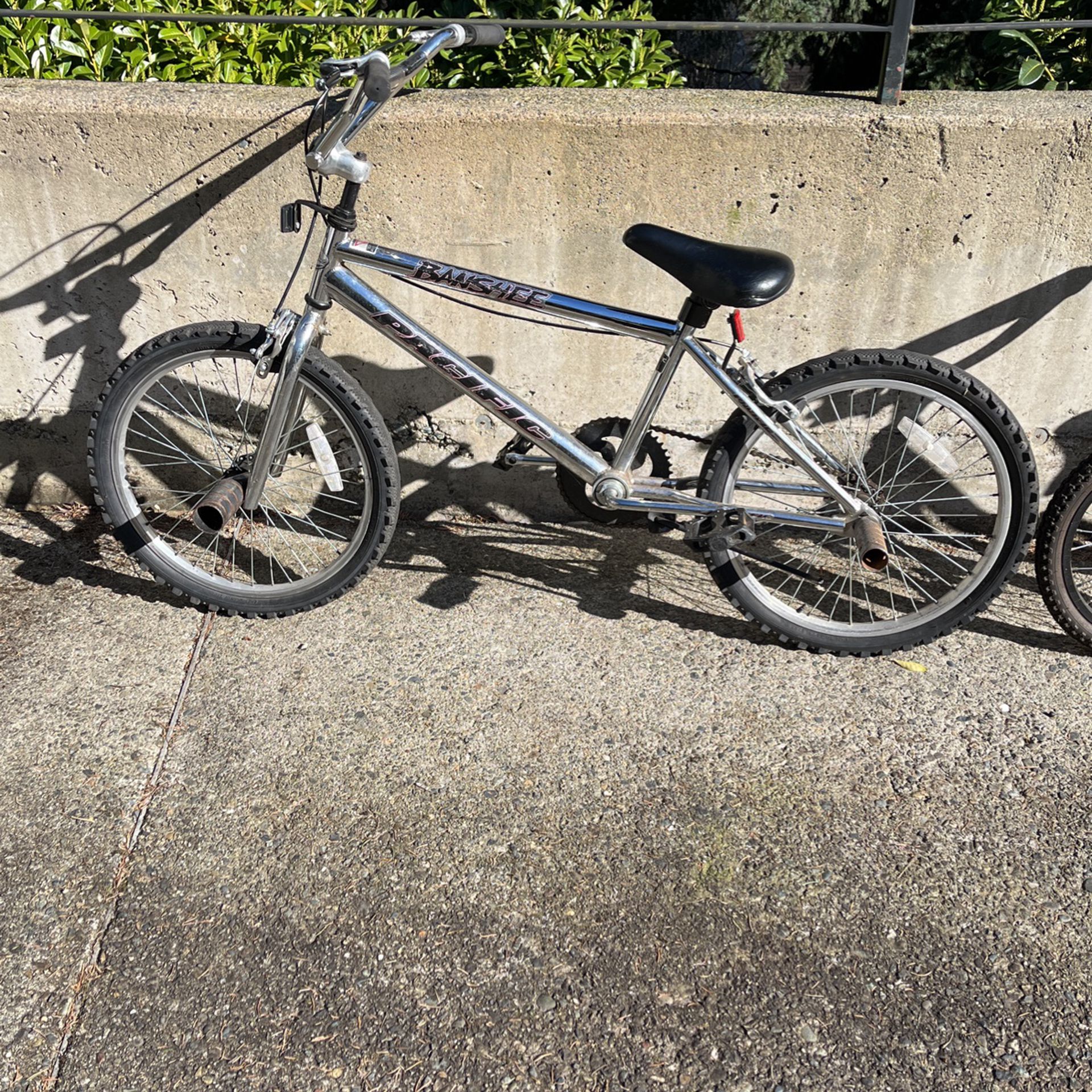 Kids BMX Bike, Banshee Pacific 20” Wheels