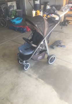 Baby stroller