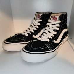 Vans Sk8-Hi black and white shoes men's size 6.5 and women's size 8