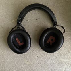 JBL Quantum 610 Wireless Headphones 