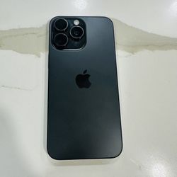 iPhone 15 Pro Max 512gb AT&T/cricket 