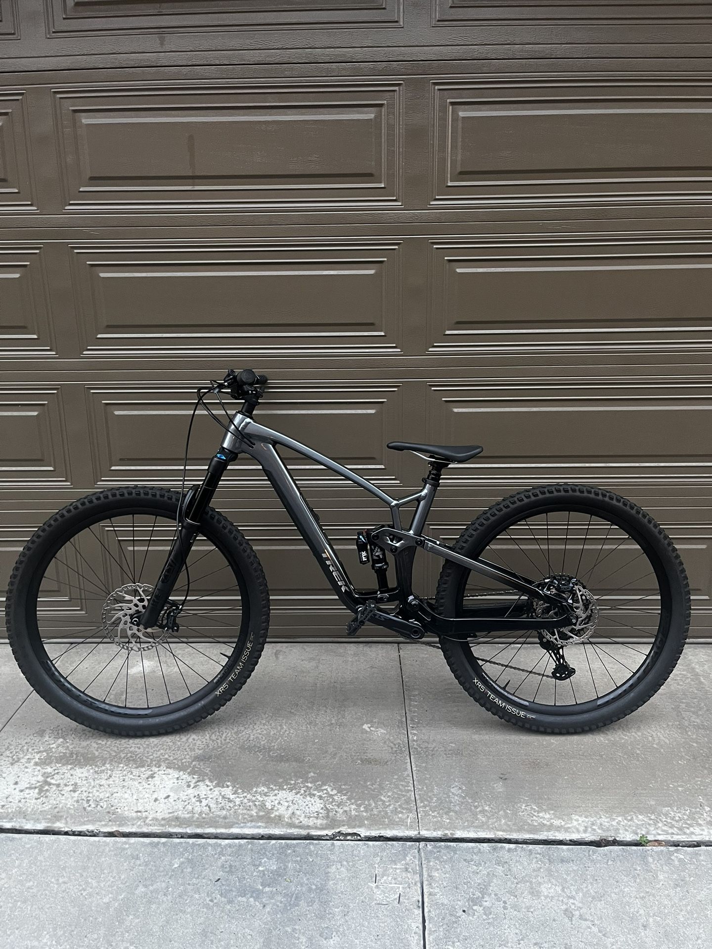 2023 Gen 6 Trek Fuel EX 8 XT