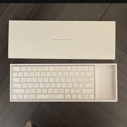 Apple Magic Keyboard 