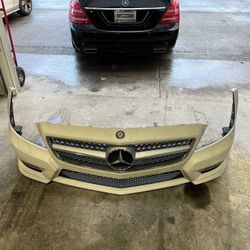 2012-2014 Mercedes CLS 550 Front Bumper Assembly