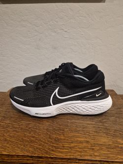 Nike ZoomX Invincible Run Flyknit 2 Athletic Running Shoes 
Men's Size 12.5