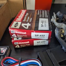 Mustang 4.6 Spark Plugs(Ford Motor craft)