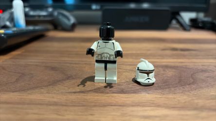 lego clone phase 1 black head