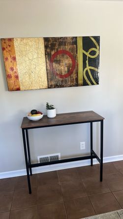 Tall Bar Table-Looking ke new