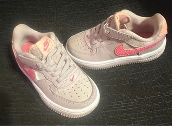 Girls nike