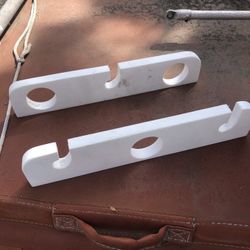 Side mount rod rack