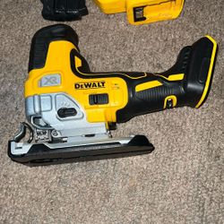 Dewalt 20v MAX XR Brushless 18 Ga. Nailer  and Jigsaw Like New Tools Only 