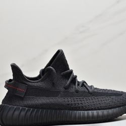 Adidas Yeezy Boost 350 V2 Black Non-Reflective 43