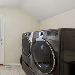 LG Dryer with Pedestal