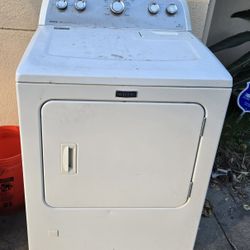 Gas Dryer Maytag works great