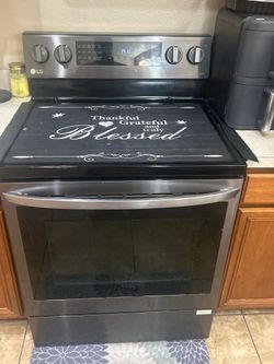 LG ELECTRIC STOVE
