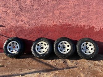 All 4 Laufenn X Fit AT All-Terrain Tire 255/75R17 6x139.7mm (6x5.5")