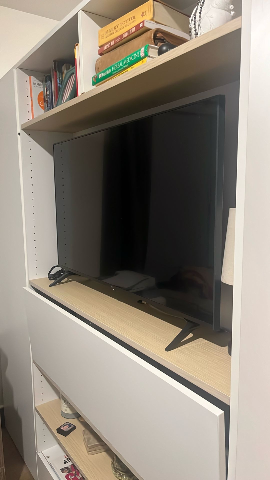 43 LG TV