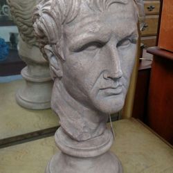1984© Austin Productions Busts: Hermes , Julius Cesar, Artimes Diana