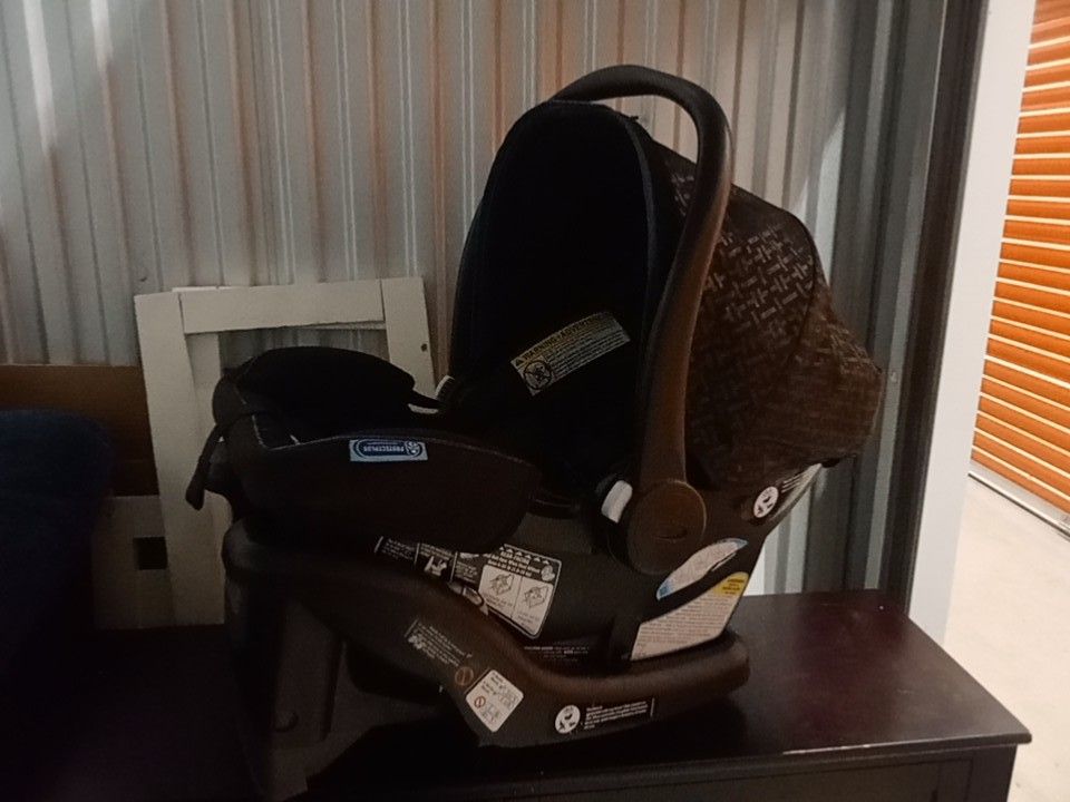 Graco Car Seat