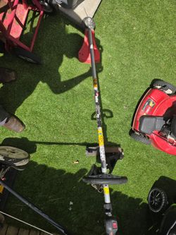 Redmax weedeater